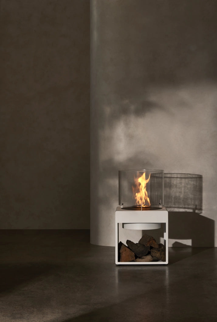 
Bio-Ethanol Designer Fireplace "POP 3L" - White
