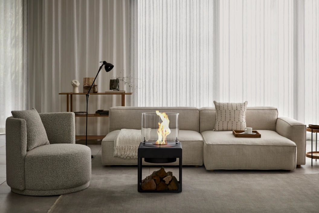 
Bio-Ethanol Designer Fireplace "POP 8L" - Black