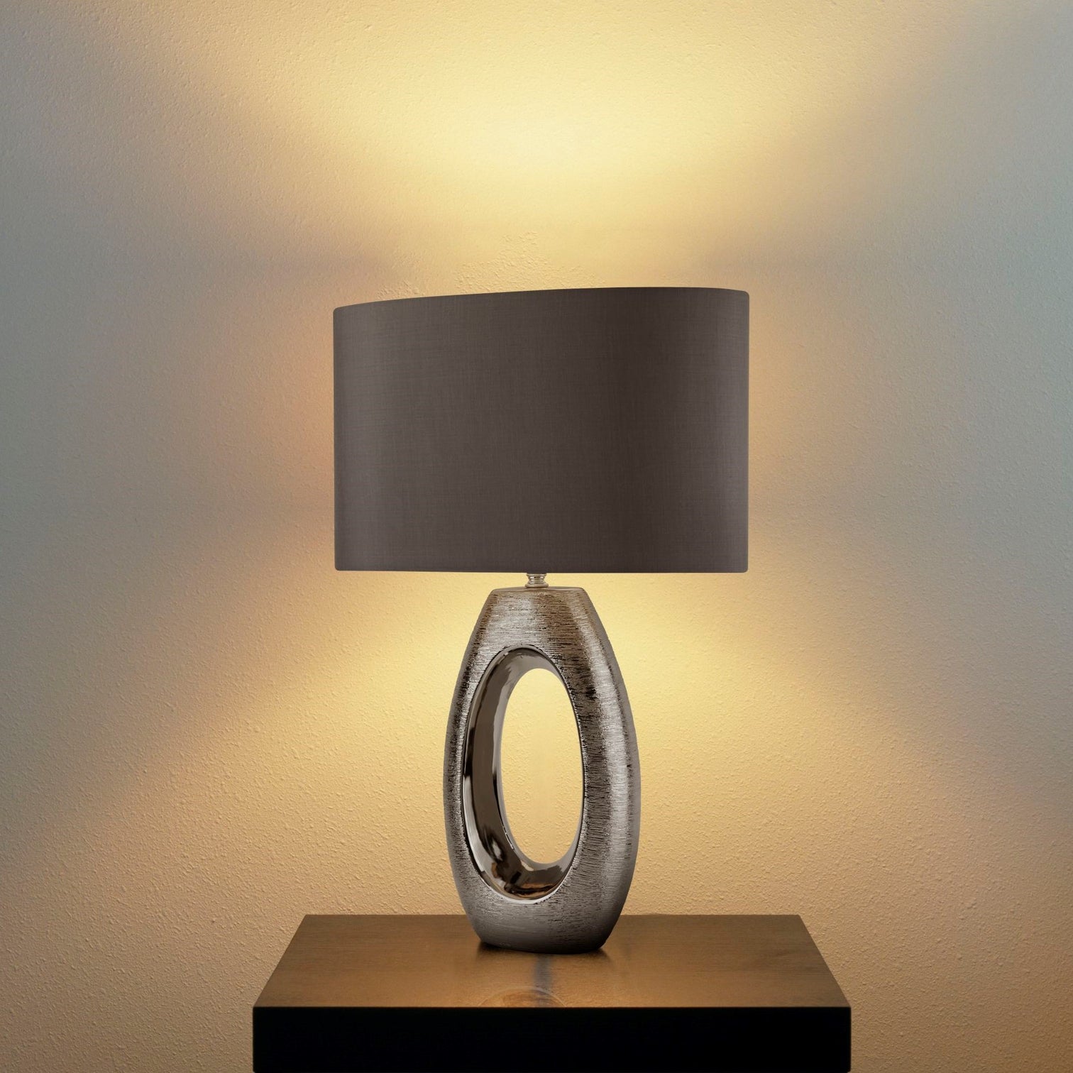 
Elegant Designer Table Lamp "Artisan" 40 x 61 cm