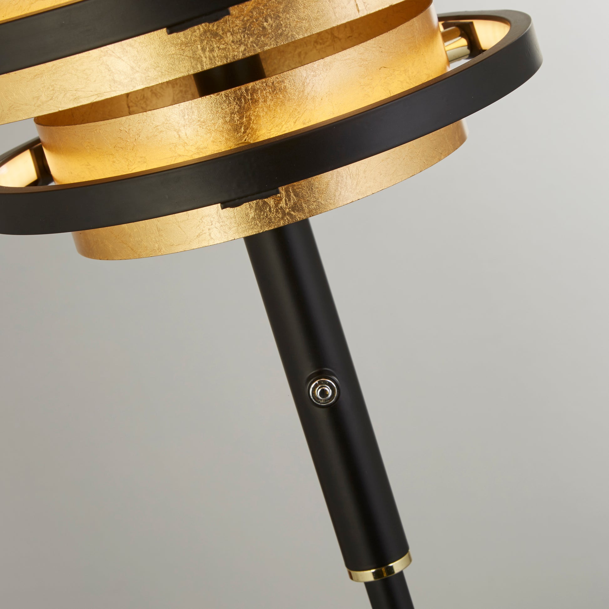 
Lampadaire LED dimmable « Hive »