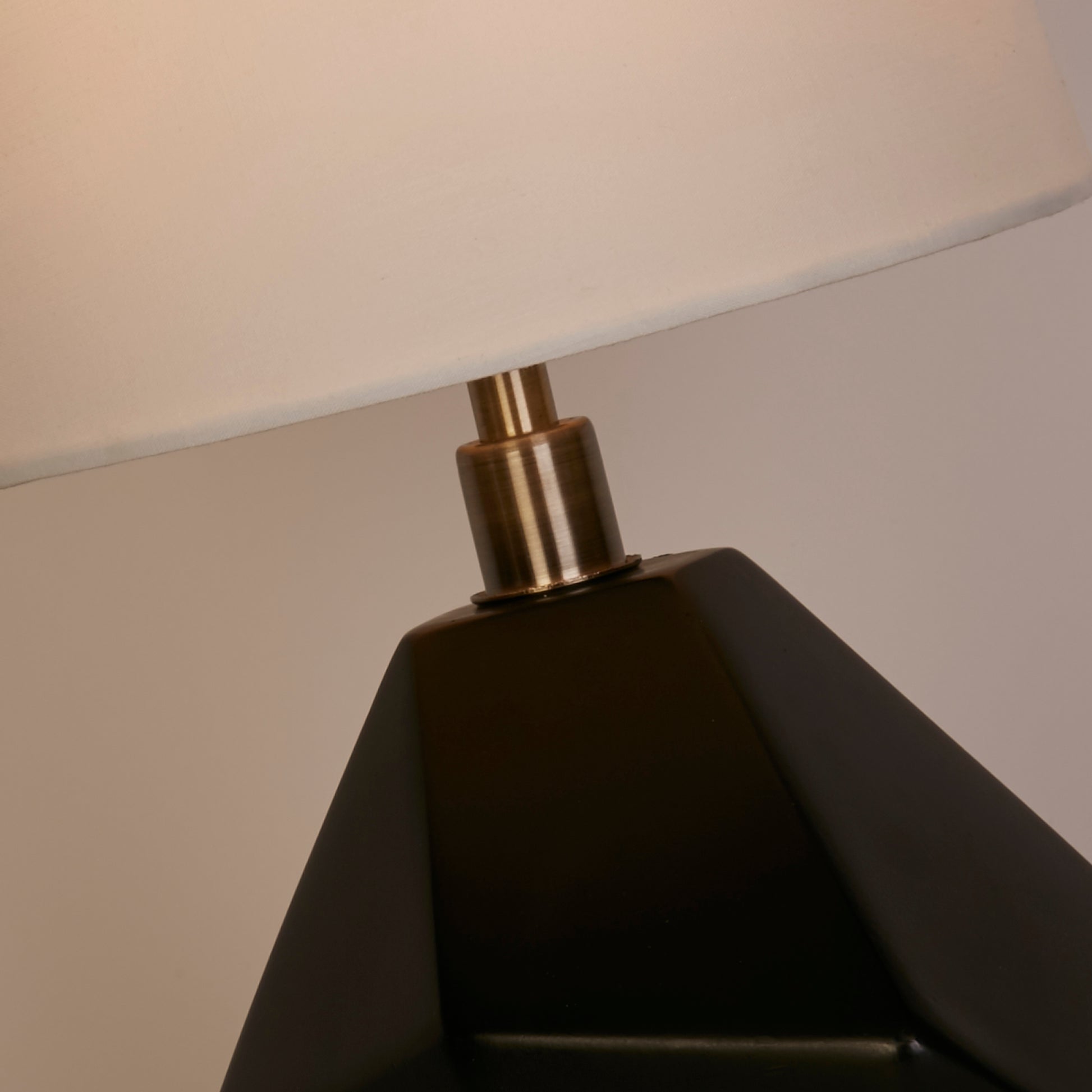 IMAGE for product variant SKU EU88250BK