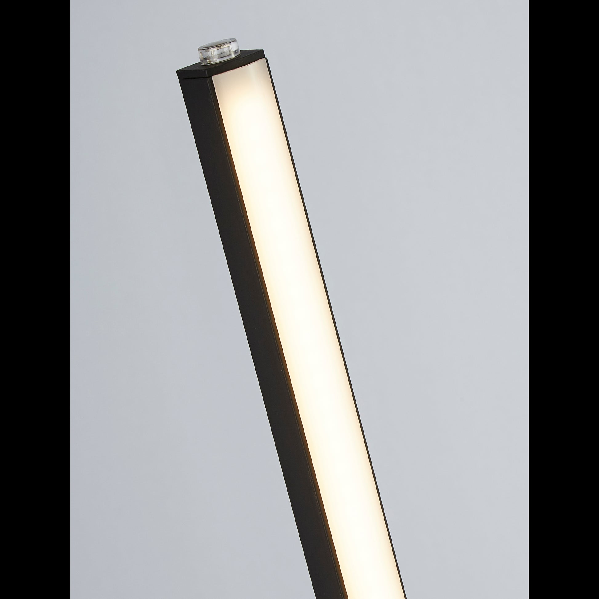 IMAGE for product variant SKU EU96383-1BK