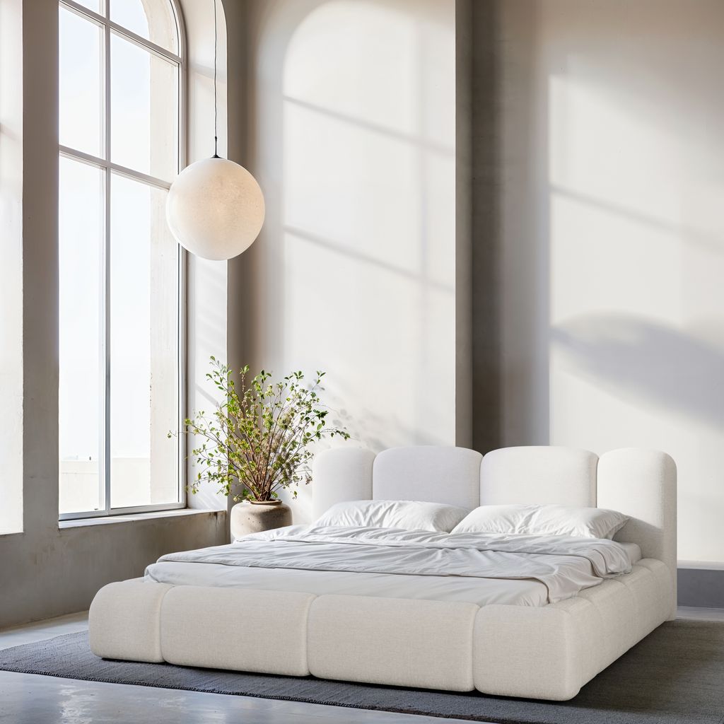 
Design Polsterbett „Elara“ mit Ablagefach, Webstoff Weiss - 140 x 200 cm