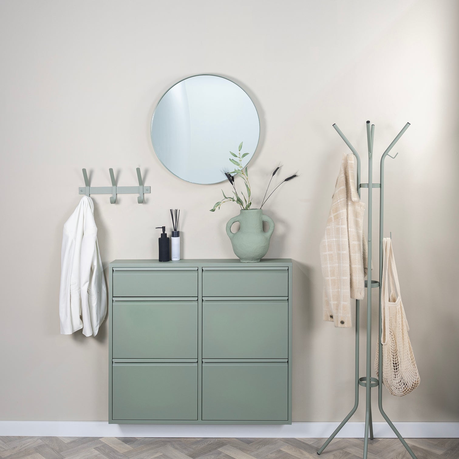 
Portemanteau design « Jessy » - Vert Poussiéreux