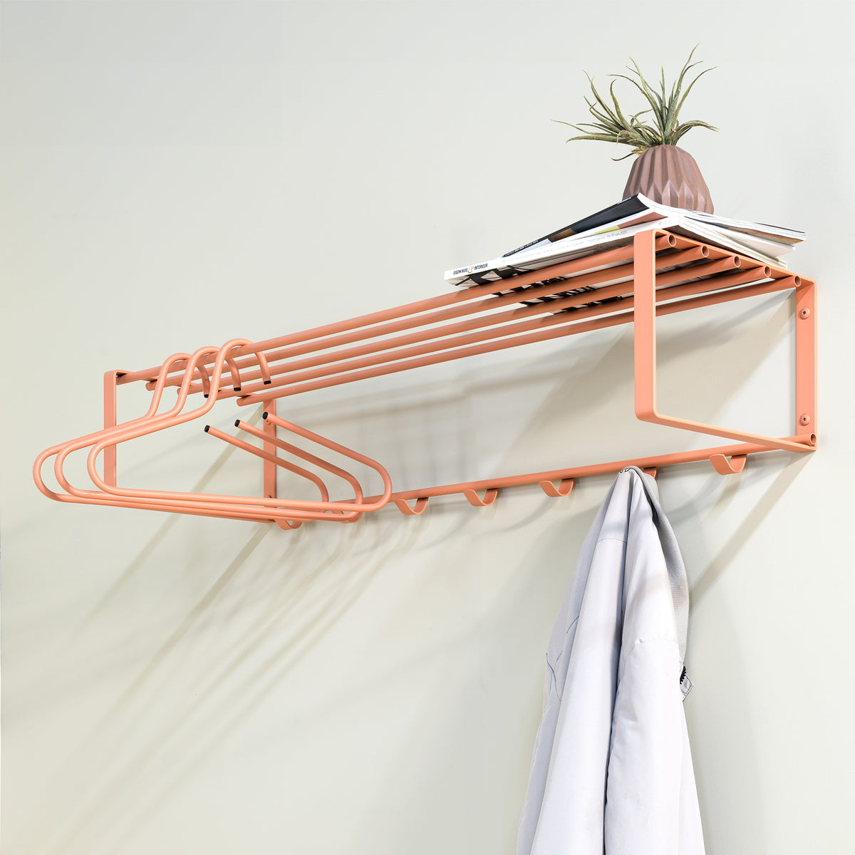 
Design Wandgarderobe „Rex 2 XL“ - Clay Terra