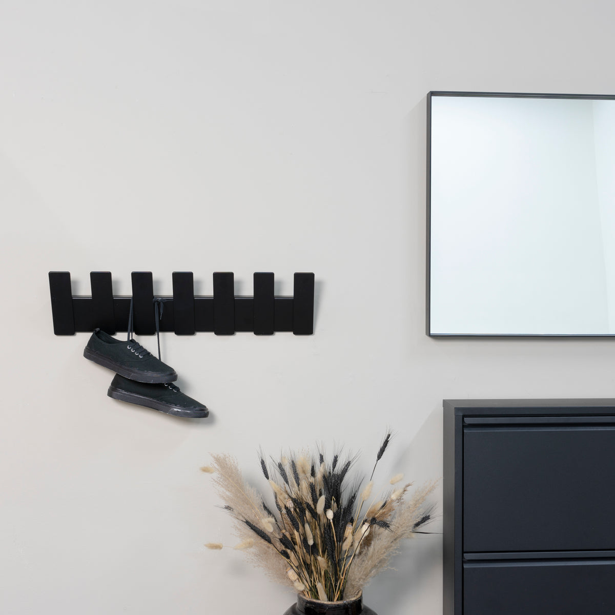 
Attaccapanni da parete di design “Angle Seven” - Nero