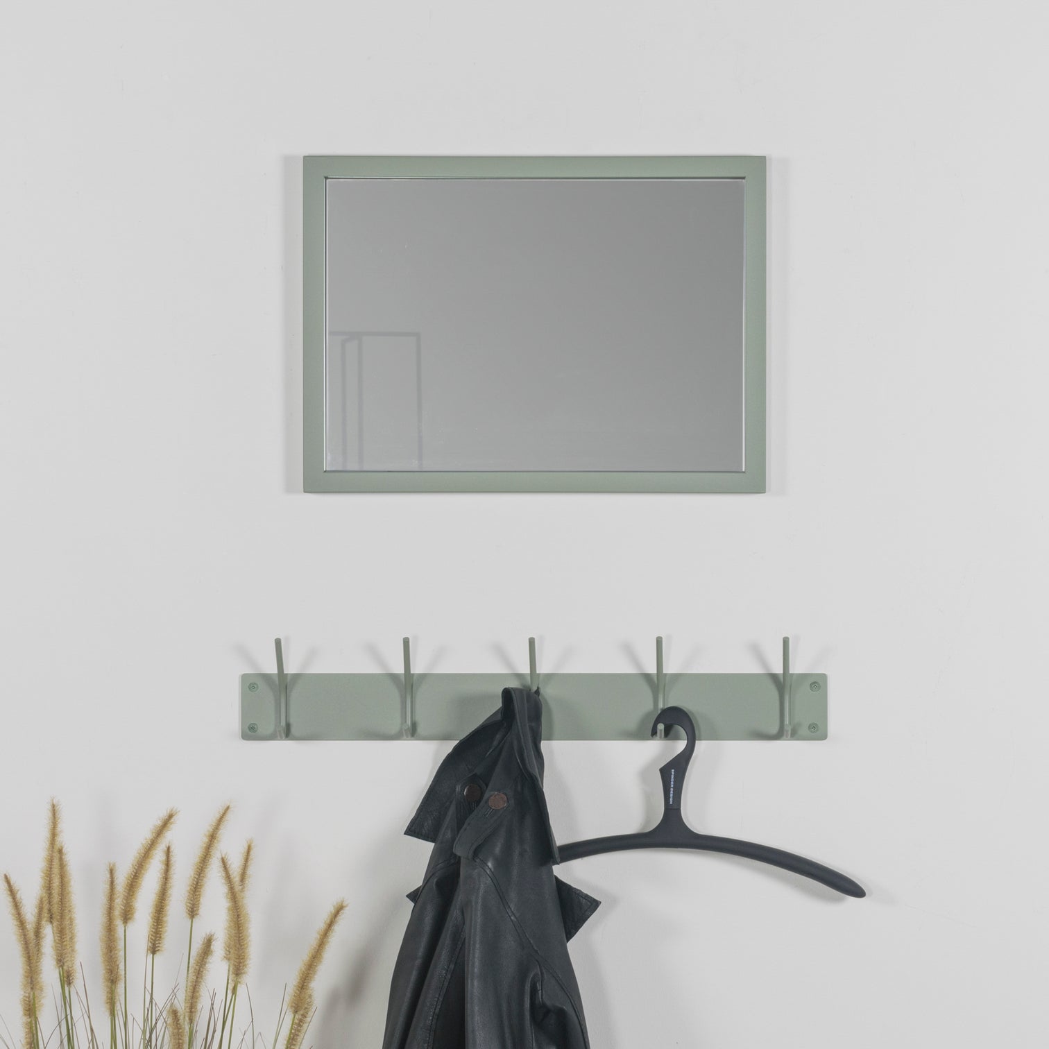 
Portemanteau mural design « Fusion 5 » - Vert Poussière