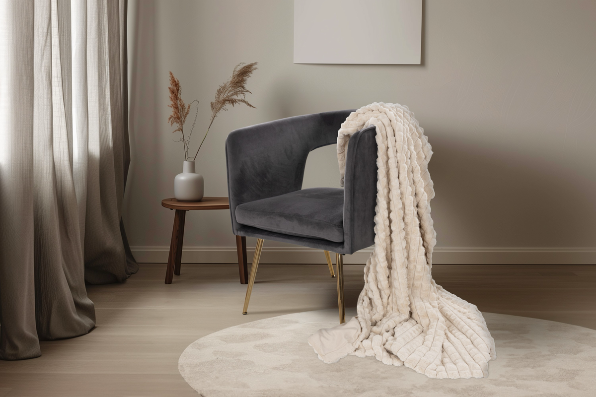 
Hochwertige Kuscheldecke „Harmony“ 150 x 200 cm, Beige