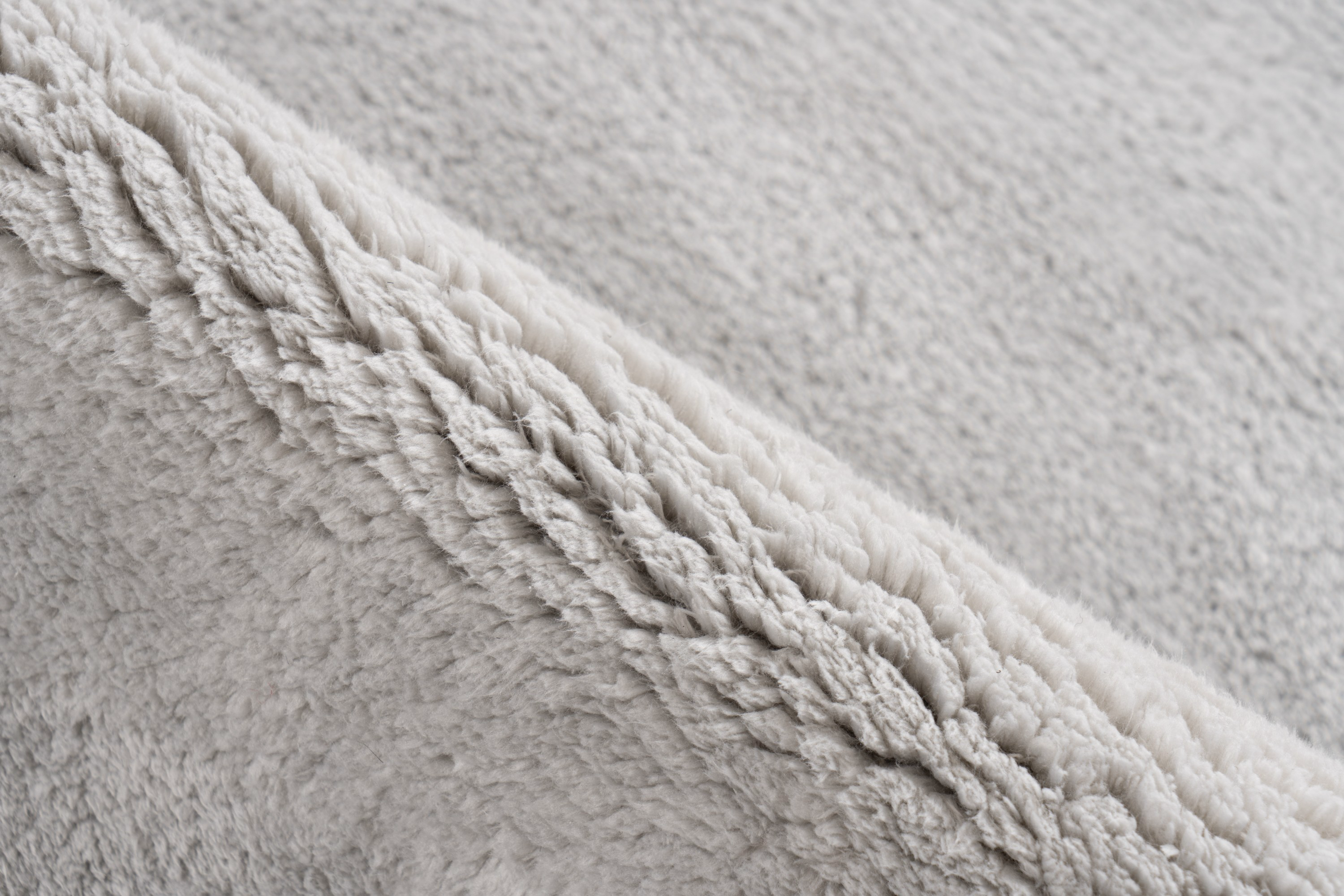 IMAGE for product variant SKU LAU500-Silver-40x60