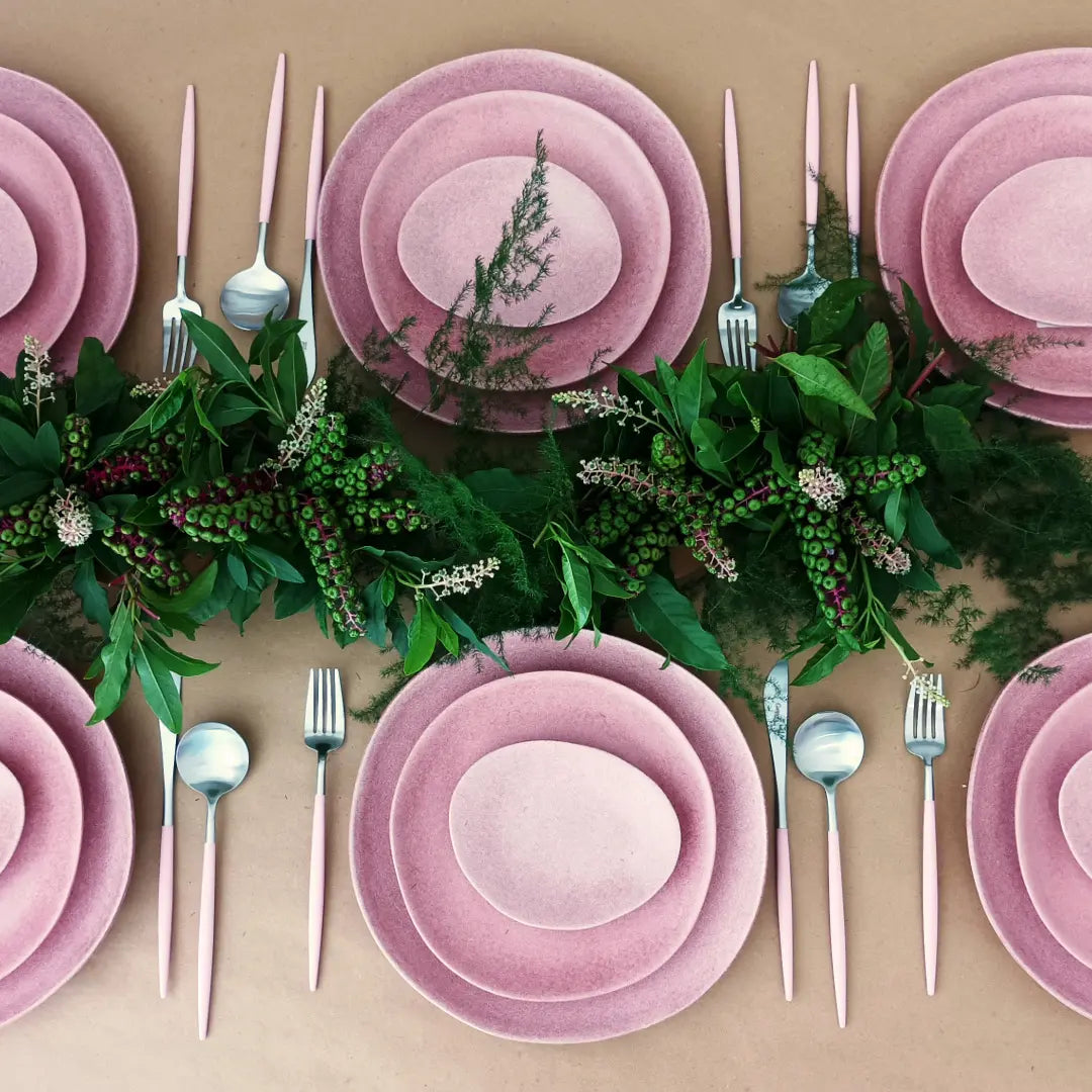 
Assiette à salade et à dessert artisanale « Livia » - Mauve rose