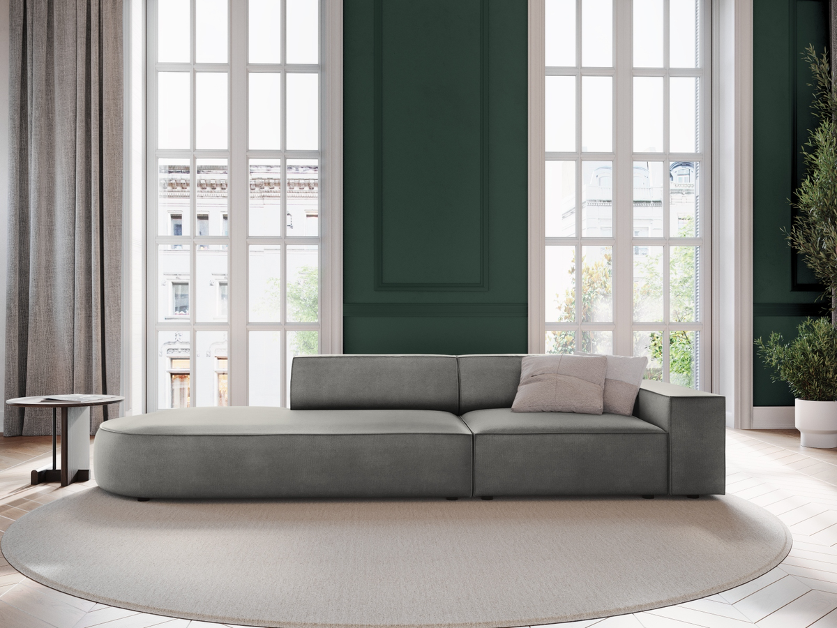 
3-Sitzer Designsofa „Jodie“ mit abgerundetem Ottomane - Samtbezug Hellgrau / Ottomane links