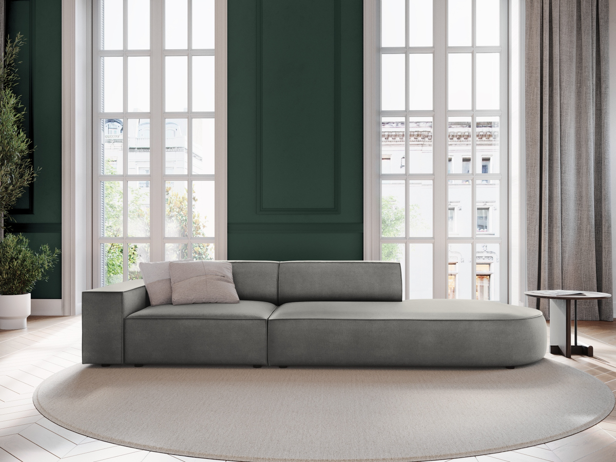 
3-Sitzer Designsofa „Jodie“ mit abgerundetem Ottomane - Samtbezug Hellgrau / Ottomane rechts