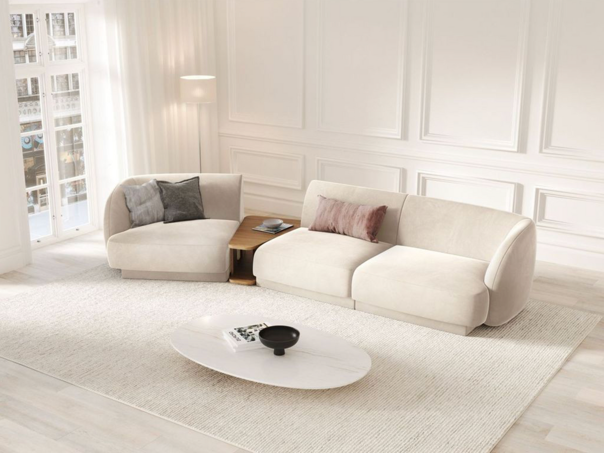 
Modulares Design Sofa „Miley“ mit Beistelltisch (3-Sitzer) - Samt Light Beige / Abgerundete Seite links
