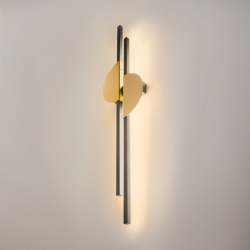 
LED Design Wall Lamp "Skyline" - Gold, Black / Left