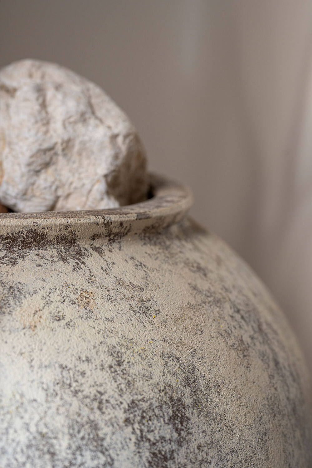 
High-Quality Indoor/Outdoor Plant Pot "The Vessel Mina" - Ø 50 x 60 cm
