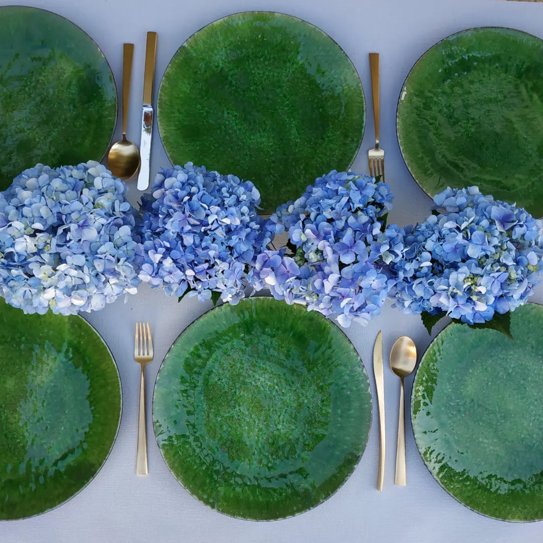 
Handcrafted Charger Plate "Riviera" - Tomato