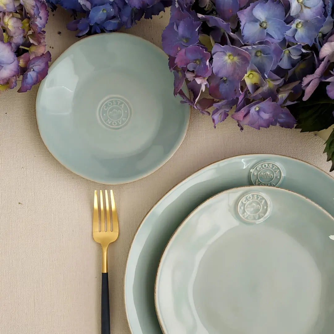 
Handmade Bread Plate "Nova" - Sea turquoise