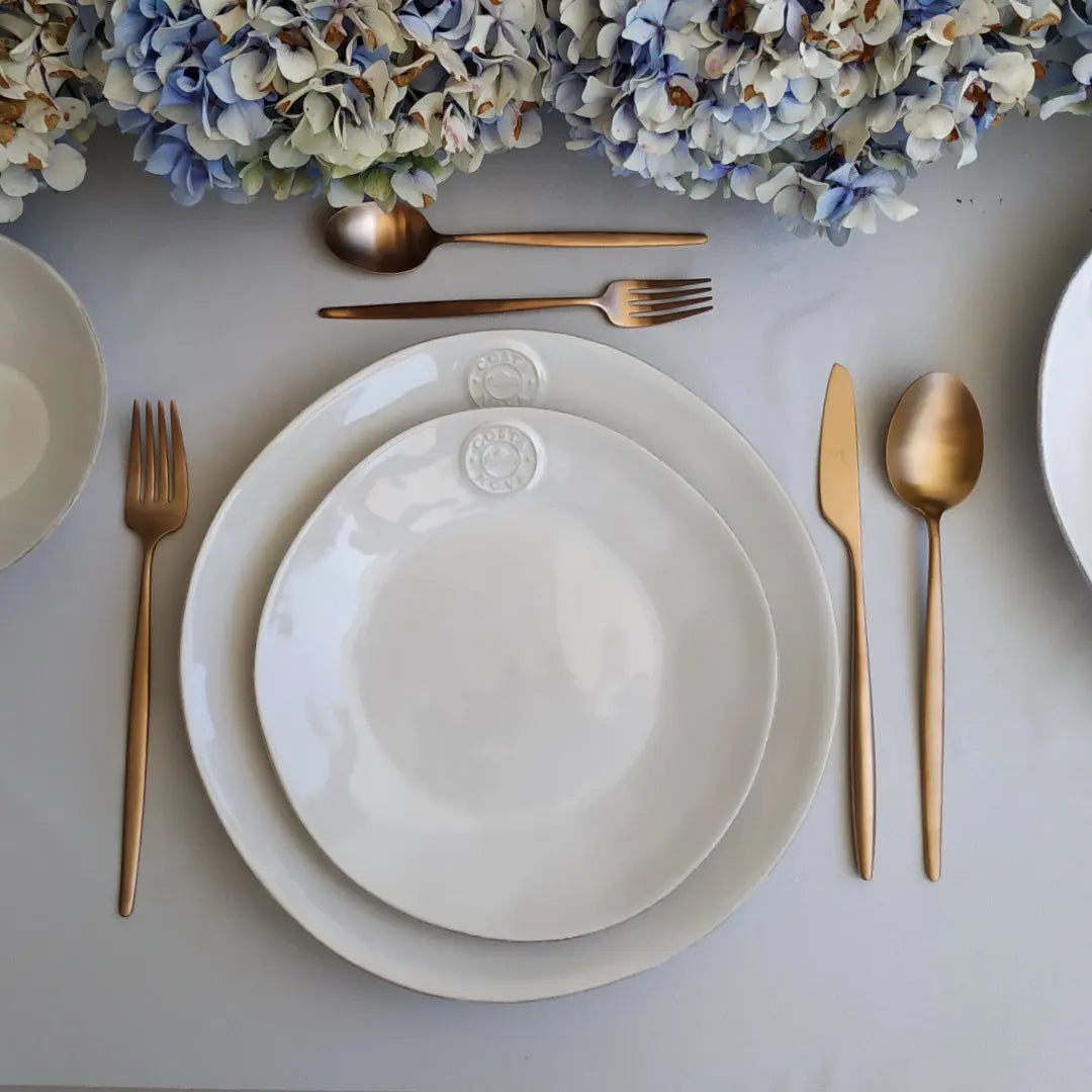 
Handmade Dinner Plate "Nova" - White
