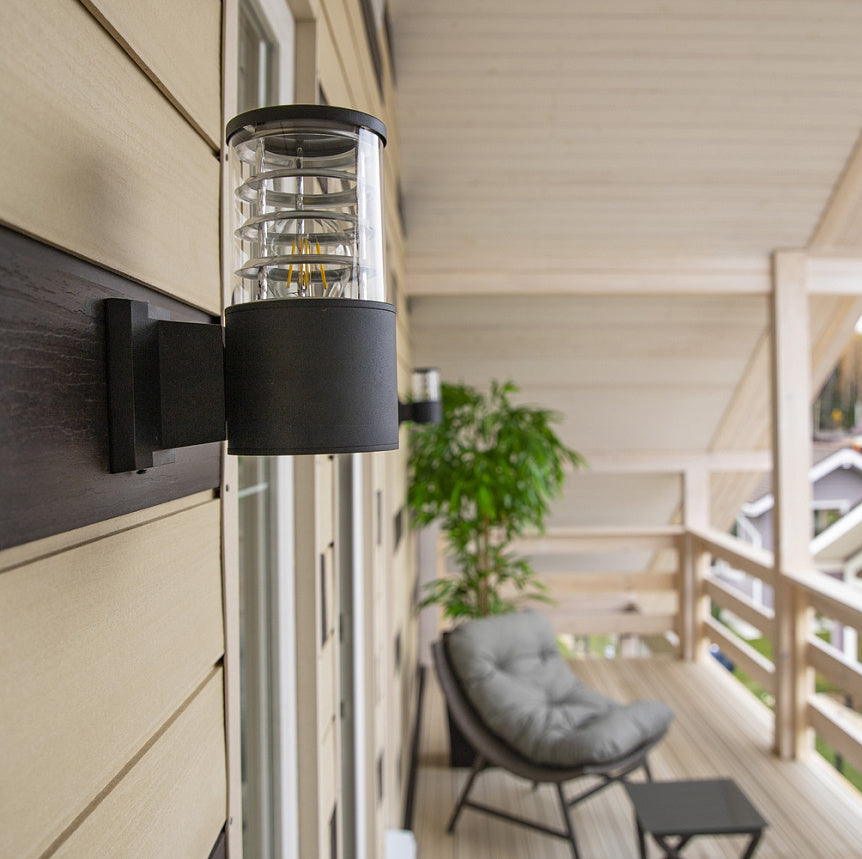 
Single Design Outdoor Wall Lamp "Bronx"