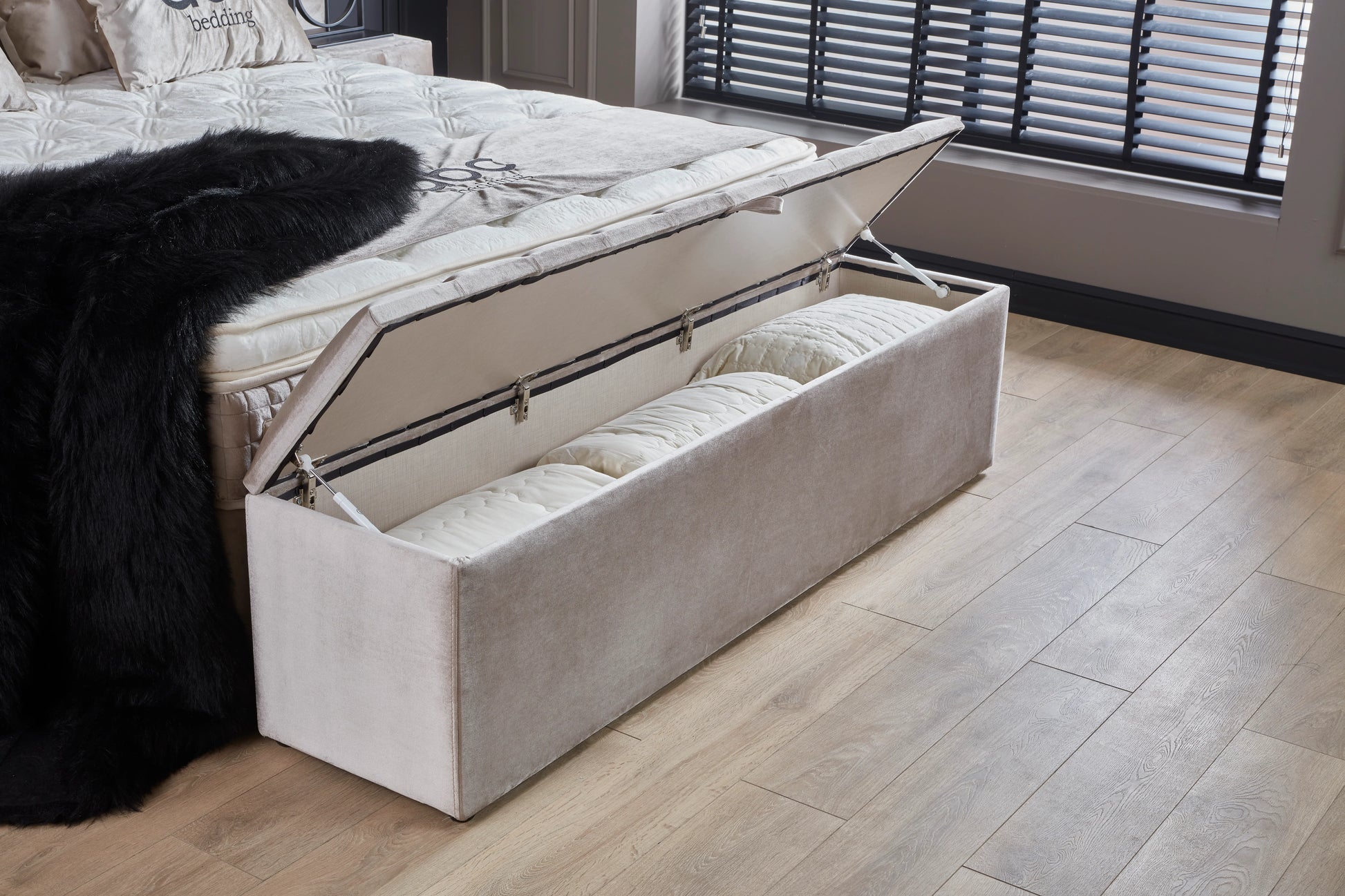 IMAGE for product variant SKU OSCAR-160x200