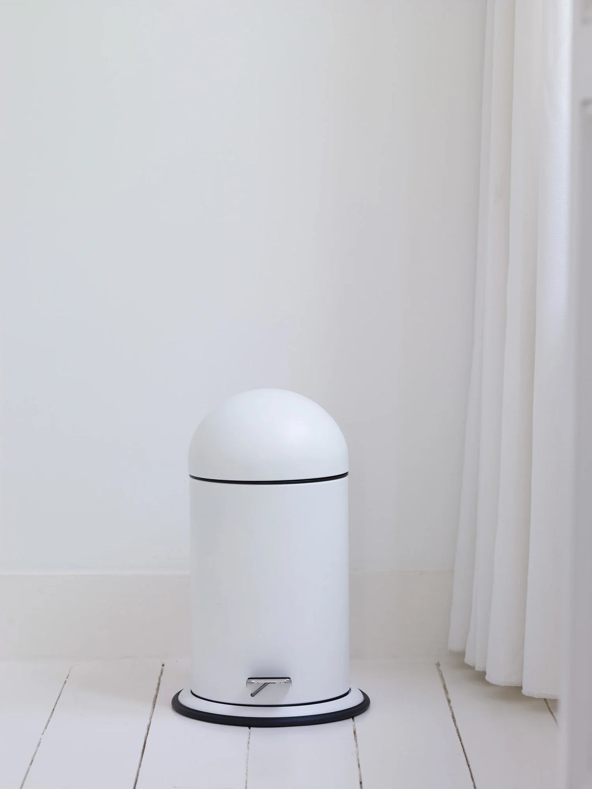 
Poubelle à pédale design « Ona » 3 litres - Blanc