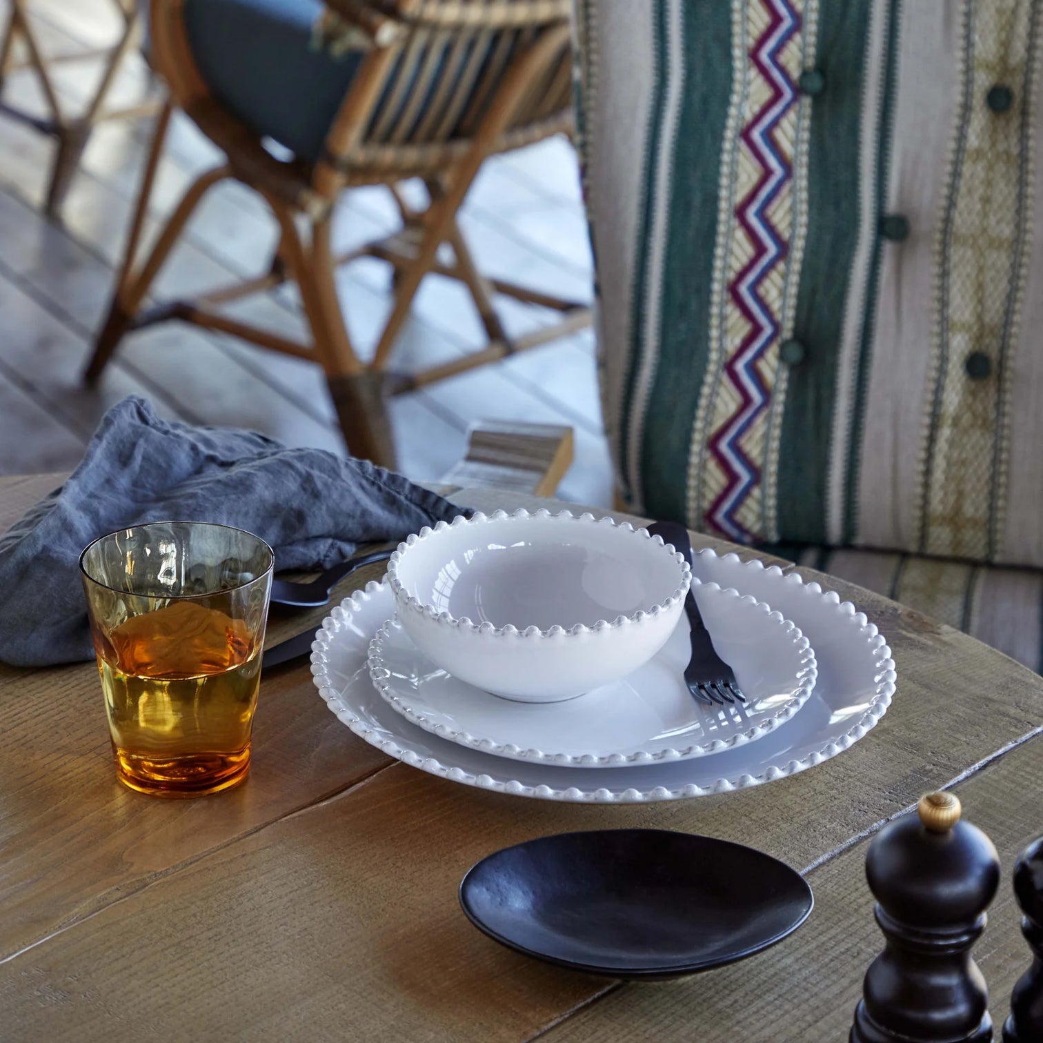 
Handmade dinnerware set "Pearl II White", 4 persons, 12-piece