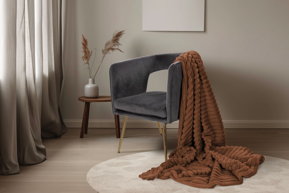 
Hochwertige Kuscheldecke „Plush“ 150 x 200 cm, Chocolate