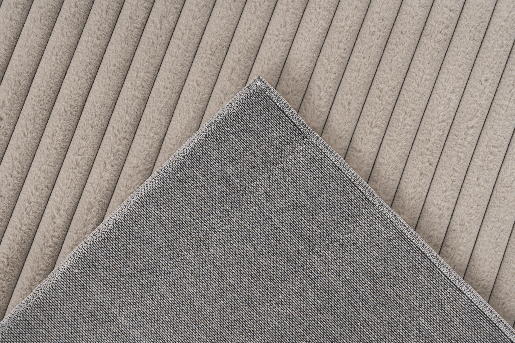 IMAGE for product variant SKU PLU500-taupe-80x150