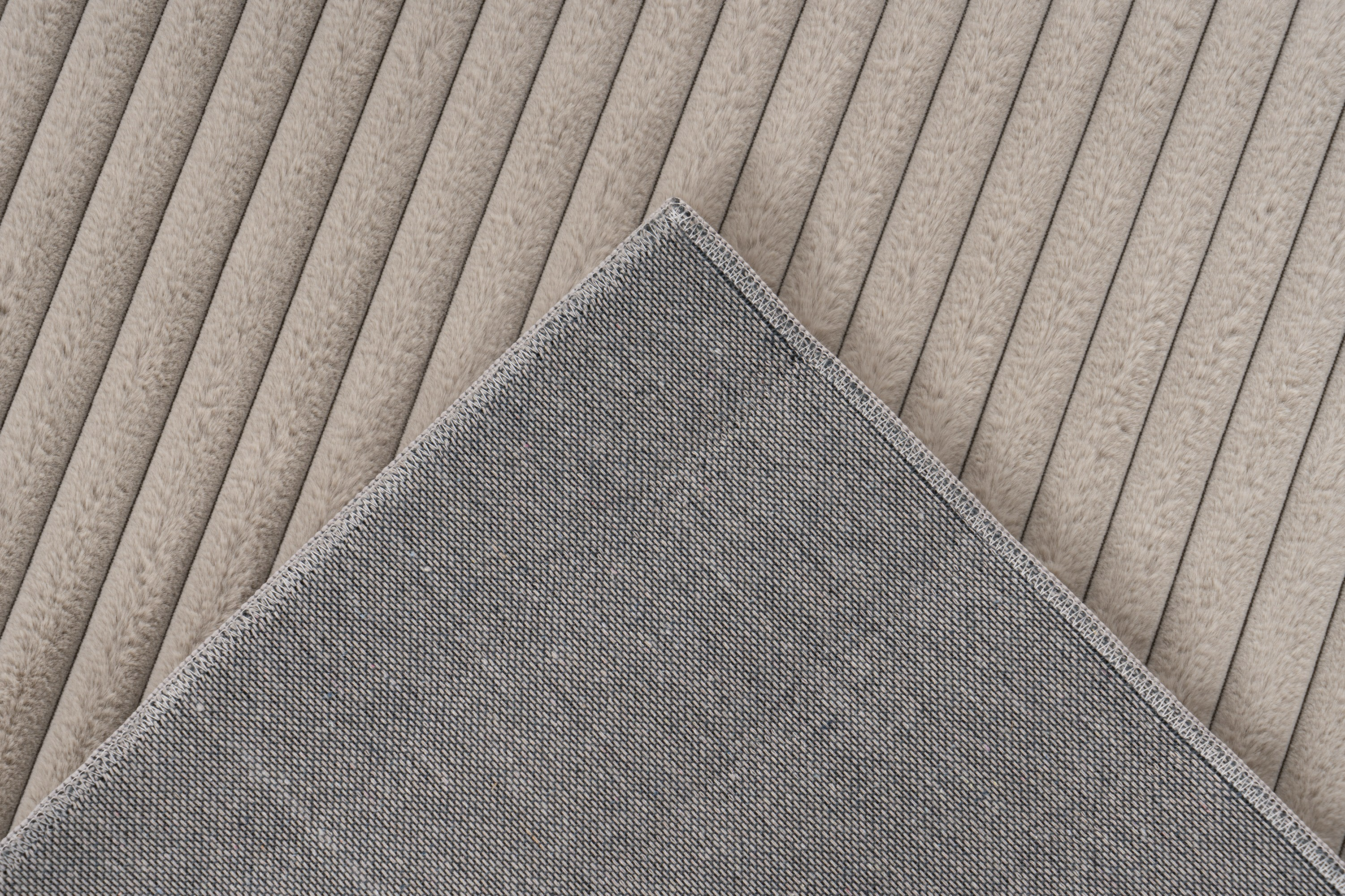 IMAGE for product variant SKU PLU500-taupe-80x150