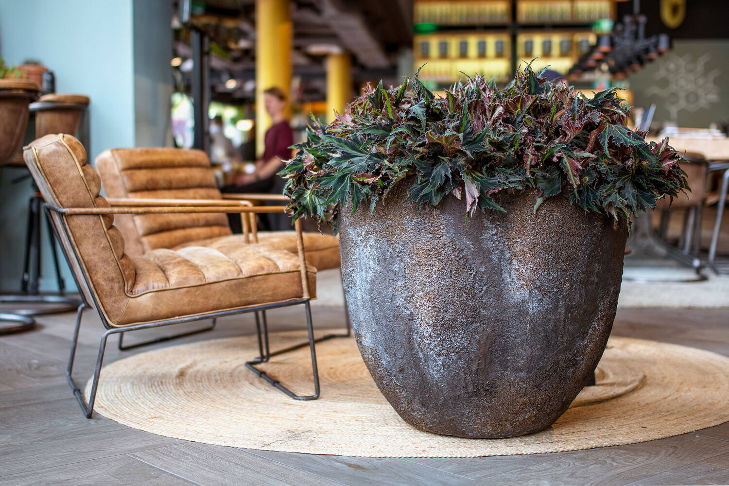 
High-Quality Indoor/Outdoor Plant Pot "Oyster Jesslyn" - Imperial Brown / Ø 70 x 61 cm