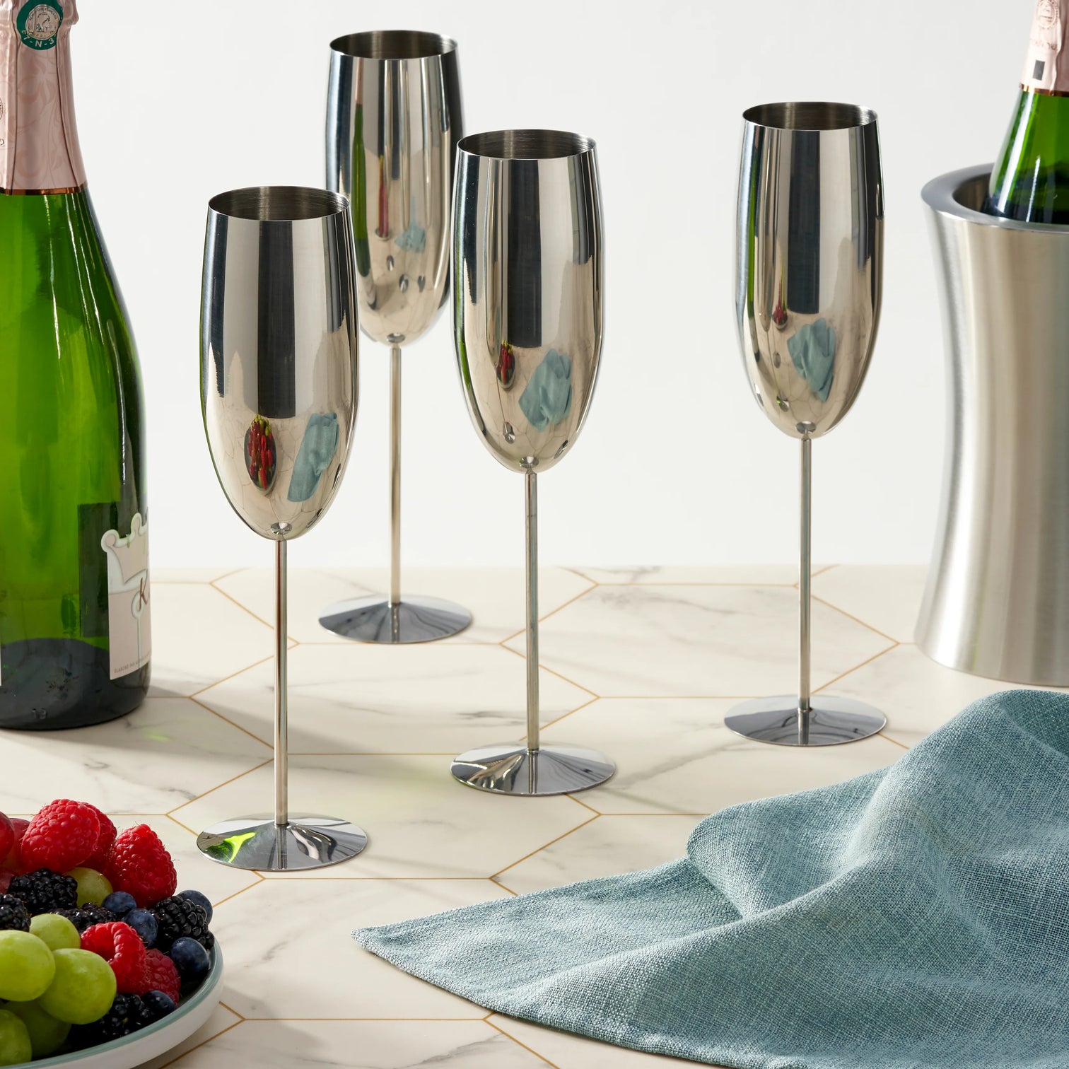 
4-er Set bruchsichere Champagnergläser „Steel“, 285 ml - Silber glänzend