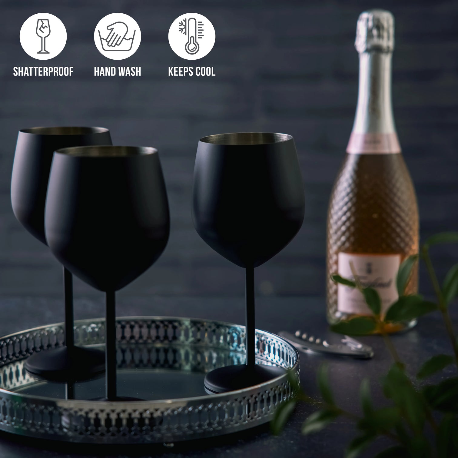 
4-piece set of unbreakable "Steel" stainless steel wine glasses, 500 ml - Matte black