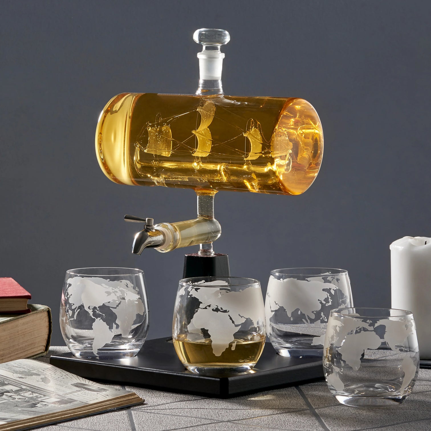 
Premium "Ship Whisky" Gift Set
