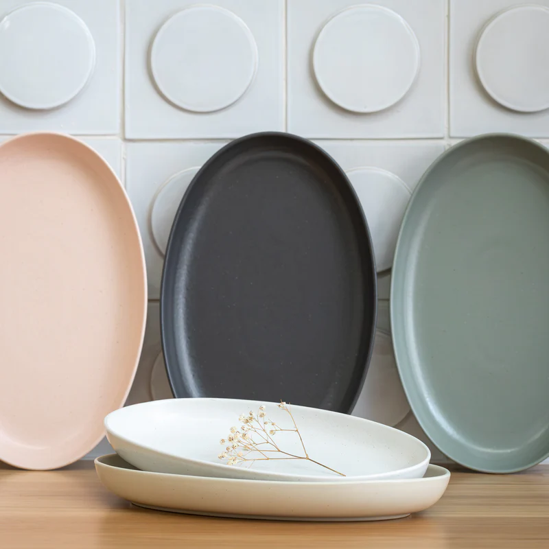 
Handcrafted Serving Platter "Pacifica" - Marshmallow Pink / Medium