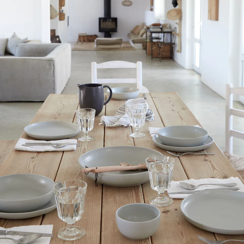 
Handmade dinner plate "Pacifica" - Oyster Gray