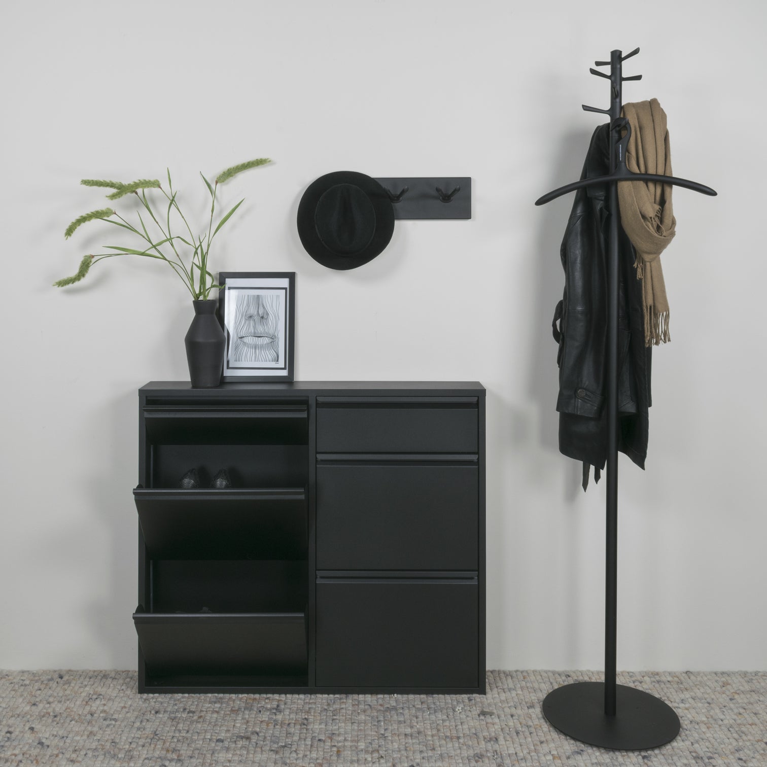 
Designer shoe cabinet "Billy 6" - Black