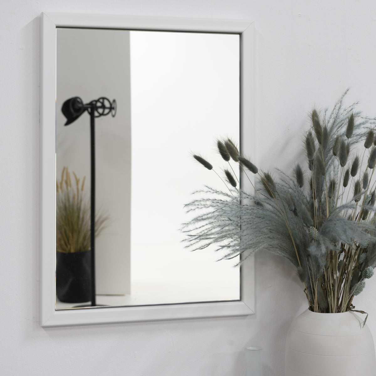 
Specchio da parete di design „Senza“ 40 x 55 cm - Bianco