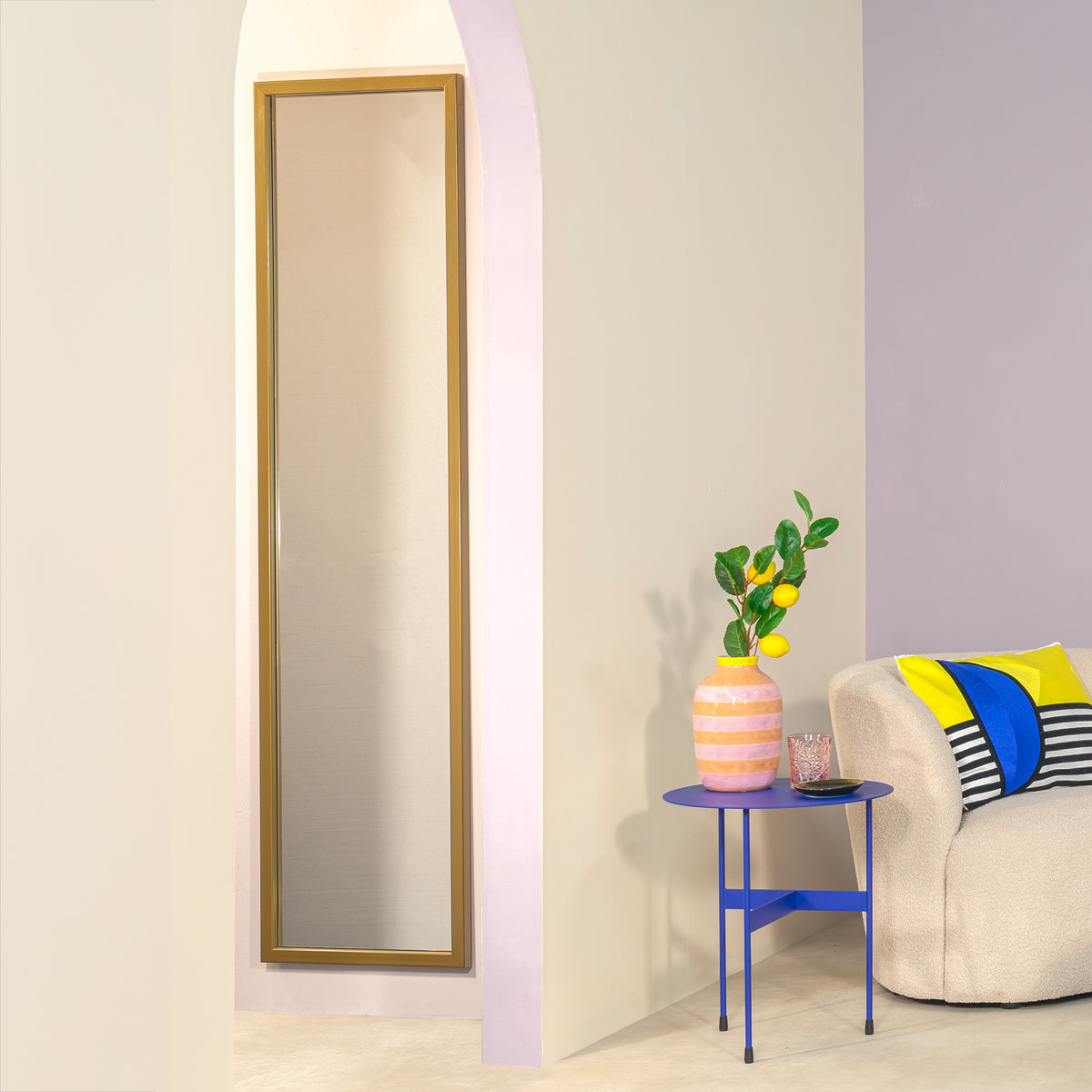 
Specchio a figura intera di design „Senza“ 185 x 46 cm - Oro