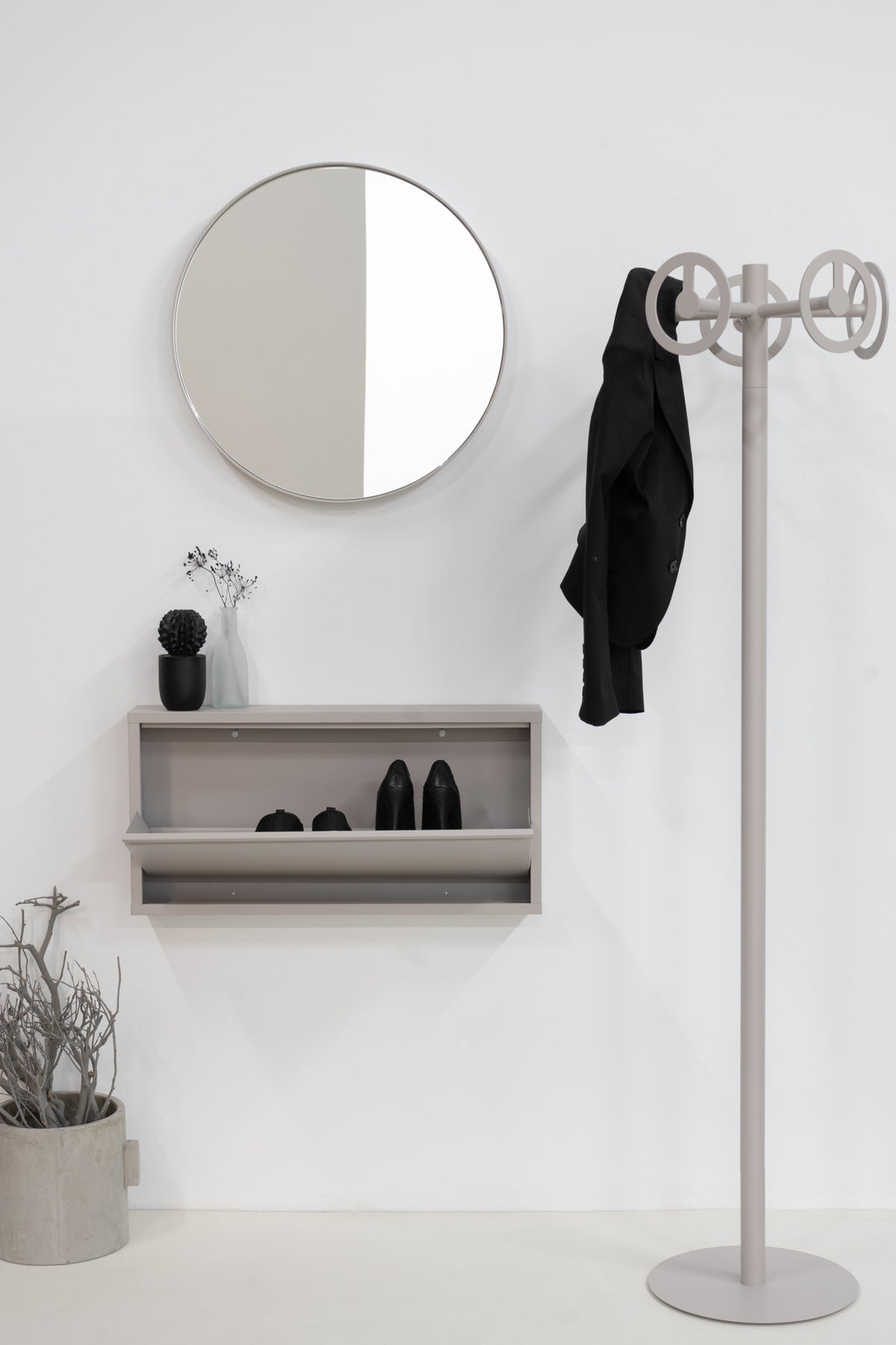 
Specchio da parete rotondo di design „Donna“ Ø 60 cm - Talpa setosa