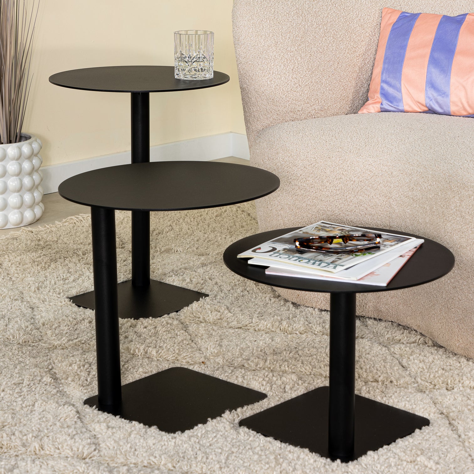 
Designer Side Table "Sunny Medium" - Black