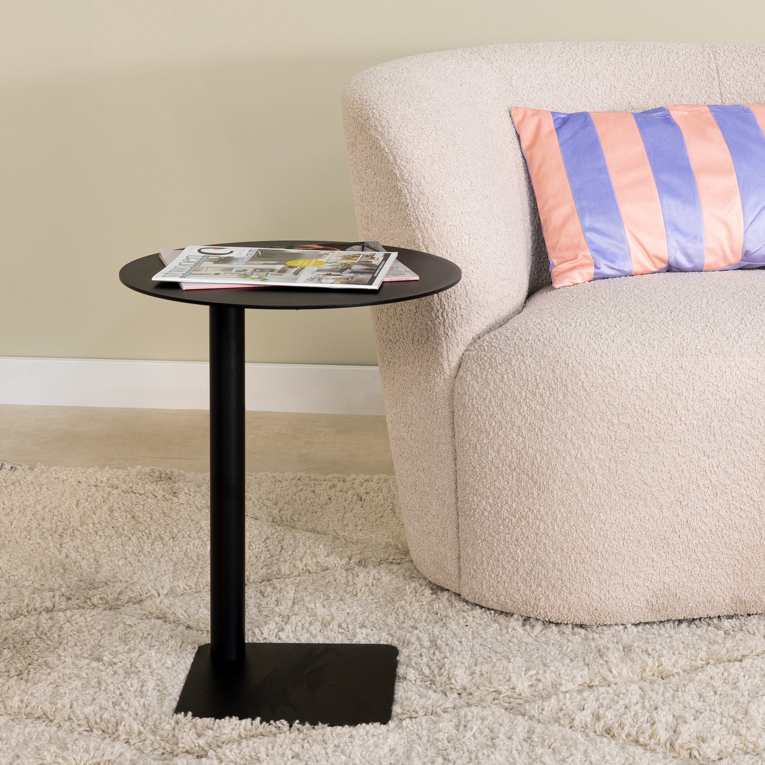 
Designer side table "Sunny High" - Black
