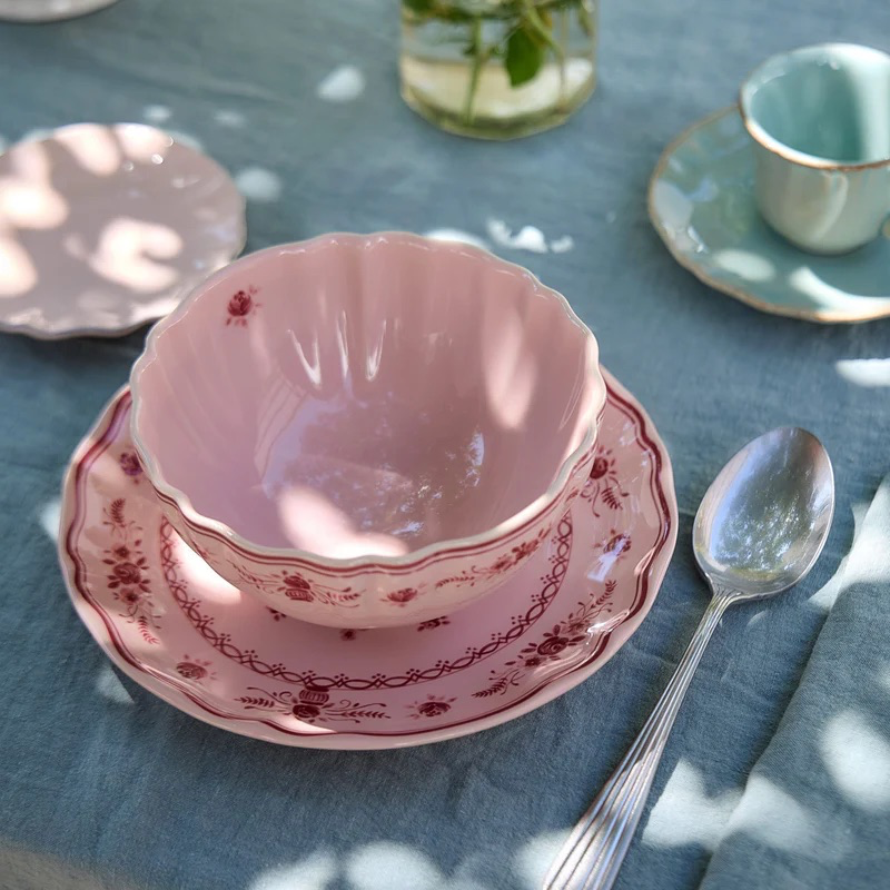 
Handmade Salad & Dessert Plate "Vila" - Pink & Red
