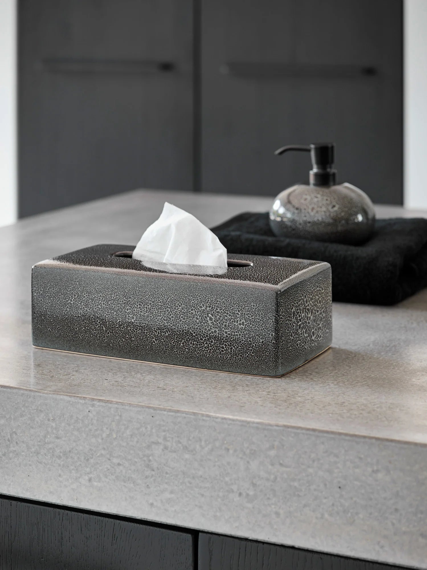 
Handmade Designer Tissue Box "Ugo" in Ceramic, Black Olive