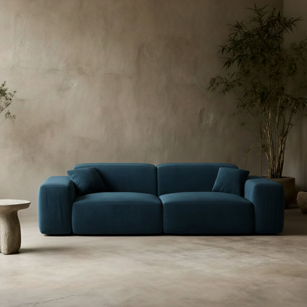 
Divano di design a 3 posti „Alviera“ con funzione relax, rivestimento in velluto - Rivestimento in raso blu reale