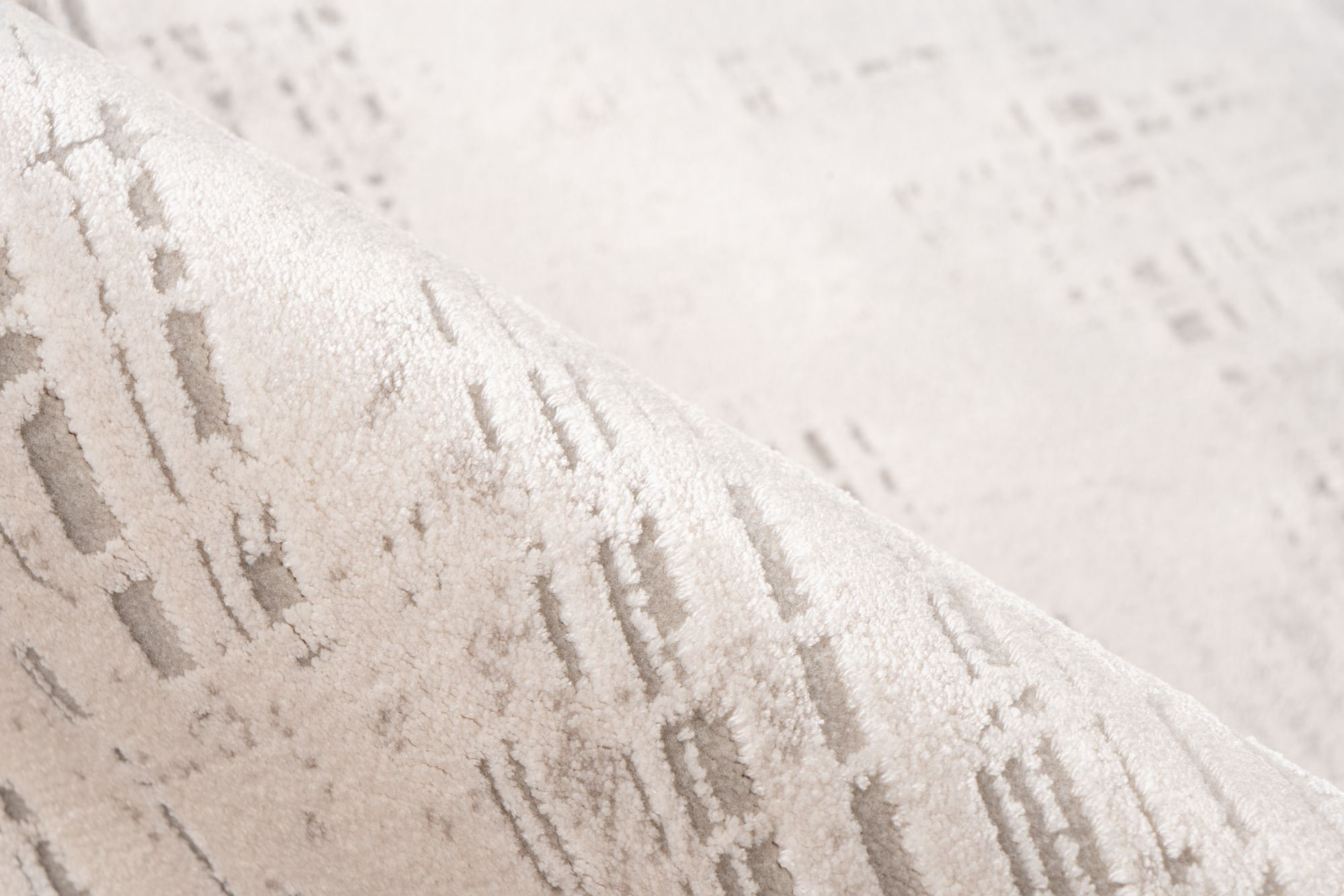 IMAGE for product variant SKU VIA902-Silver-80150