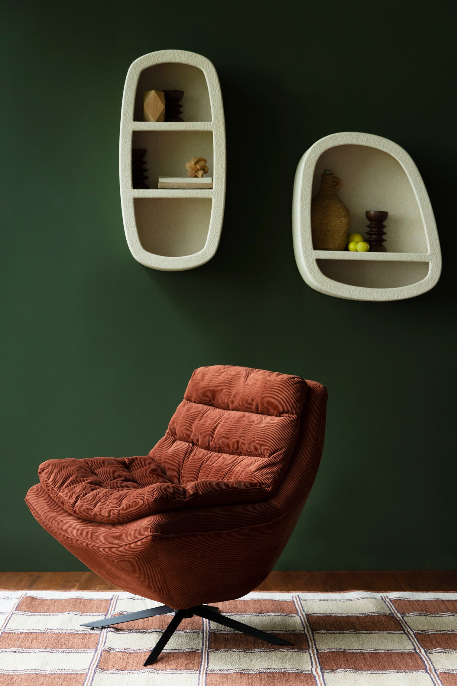 
Designer Wall Shelf "Veda" - 81 x 40 cm