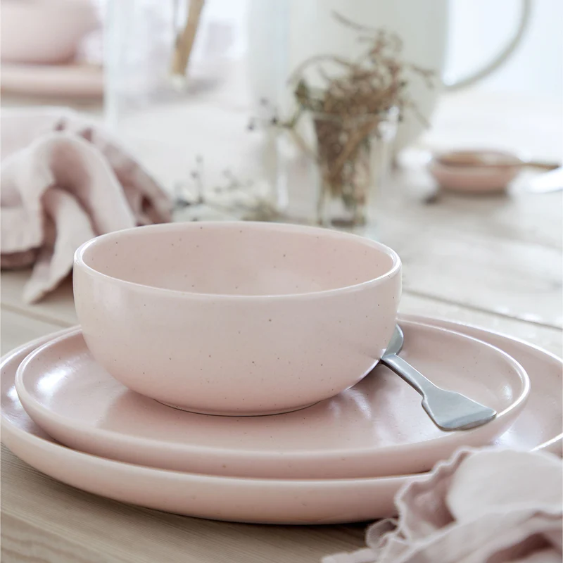 
Handmade Soup & Cereal Bowl "Pacifica" - Pink Marshmallow