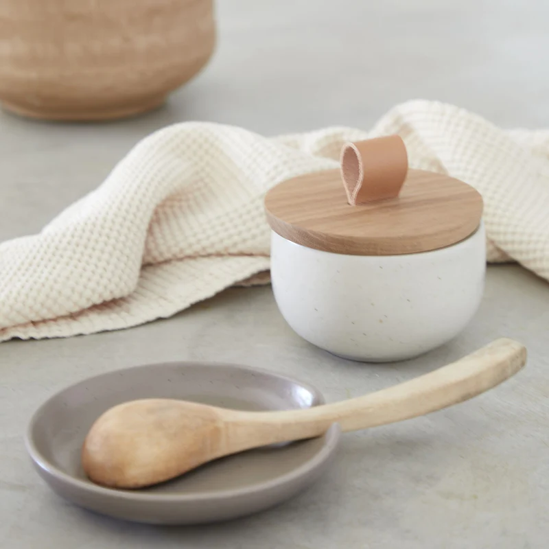 
Handmade Salt Cellar "Pacifica" with Wooden Lid - Vanilla
