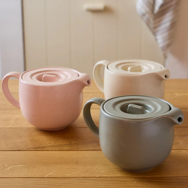 
Handmade "Pacifica" Teapot with Infuser - Pink Marshmallow
