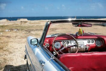 Acrylic glass picture "Vintage car on the beach" 120 x 80 cm